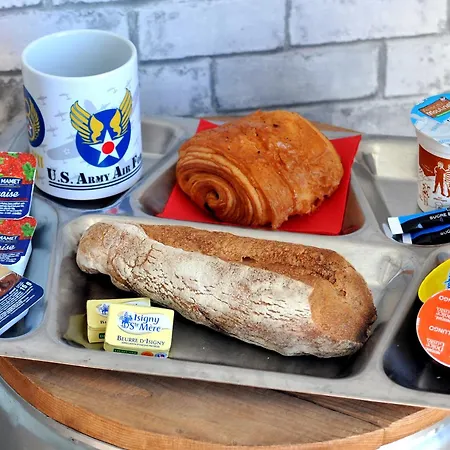 Couette-café 8th Air Force *